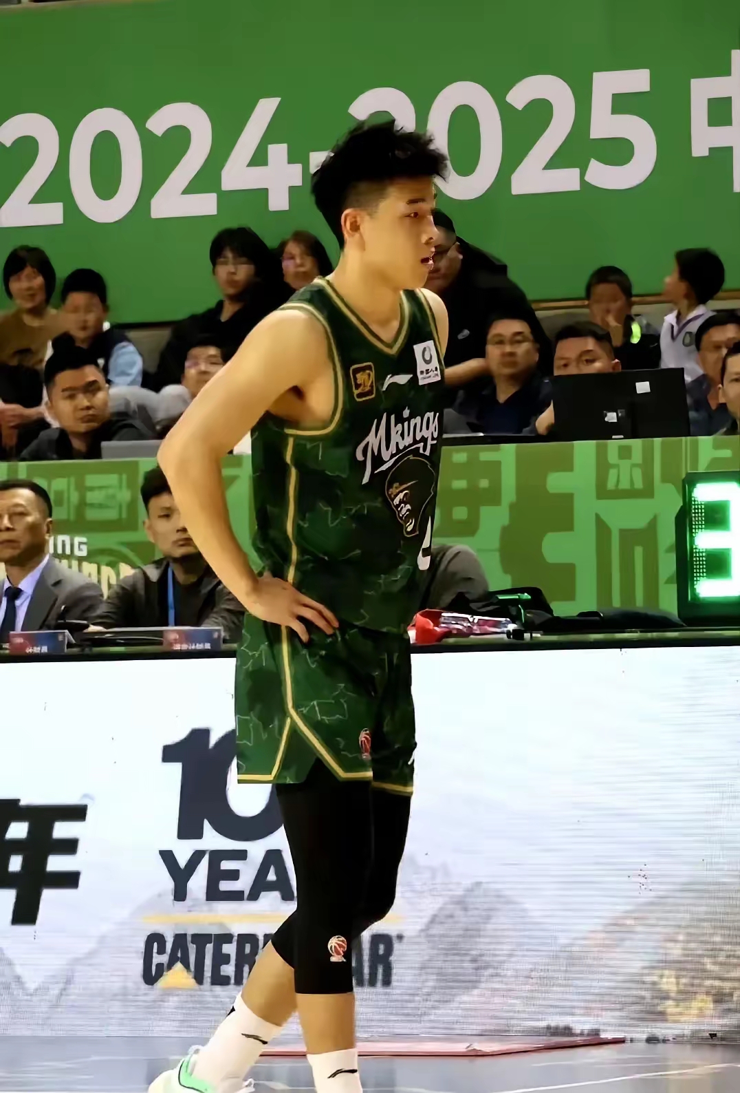 河套雄鲨队失利蓬莱山猫队,赛艇季后赛上演关键失误成转折!团队防守值得称道的简单介绍-九游体育